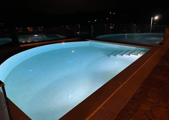 Villa Ozias A Modern,spacious, Swimmig Pool Villa.