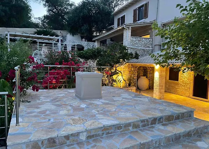 Ozias A Modern,spacious, Swimmig Pool Villa. Gaios