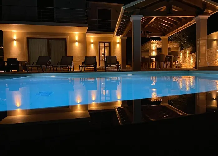 Villa Ozias A Modern,spacious, Swimmig Pool Villa.