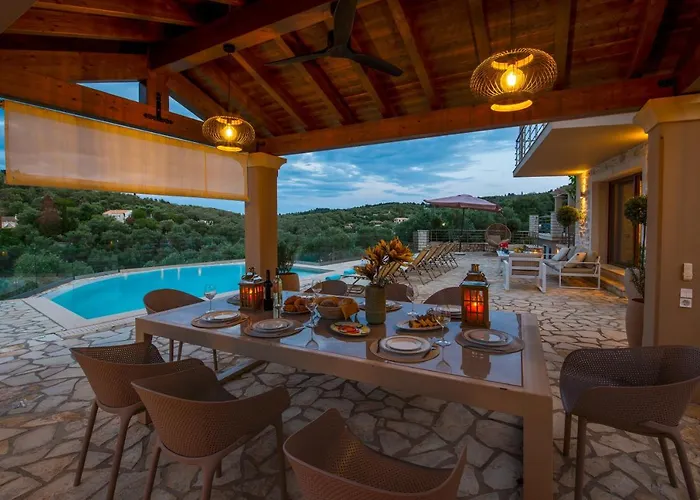 Ozias A Modern,spacious, Swimmig Pool Villa.