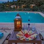 Ozias A Modern,spacious, Swimmig Pool Villa. Villa *