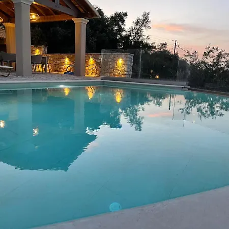 Villa Ozias A Modern,spacious, Swimmig Pool Villa. *