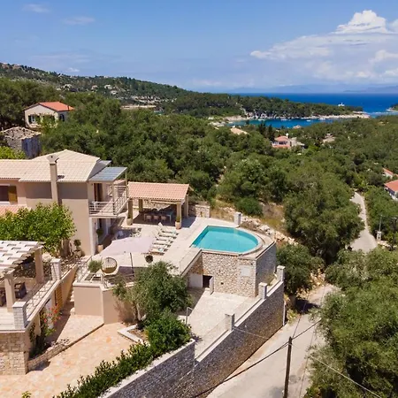 Ozias A Modern,spacious, Swimmig Pool Villa. Gaios
