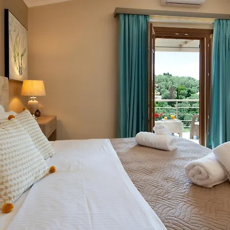 Ozias A Modern,spacious, Swimmig Pool Villa. Villa *