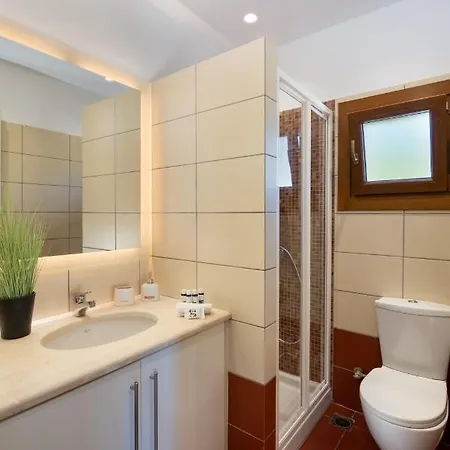 Villa Ozias A Modern,spacious, Swimmig Pool Villa. *