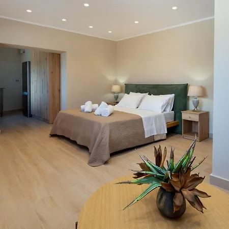 Ozias A Modern,spacious, Swimmig Pool Villa. Villa