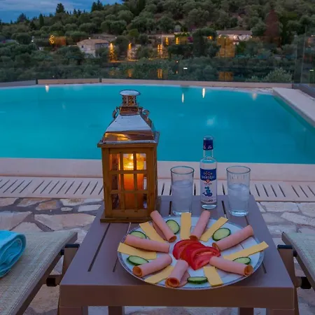 Ozias A Modern,spacious, Swimmig Pool Villa. Villa *