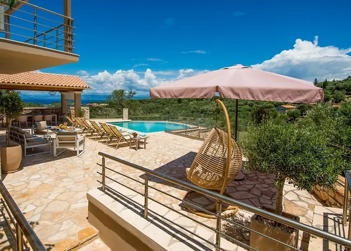 Ozias A Modern,spacious, Swimmig Pool Villa. فيلة *