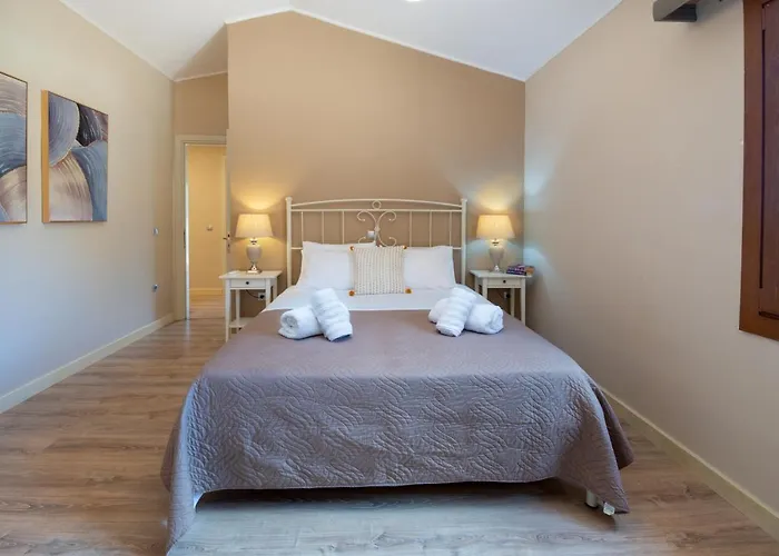 Ozias A Modern,spacious, Swimmig Pool Villa. Villa