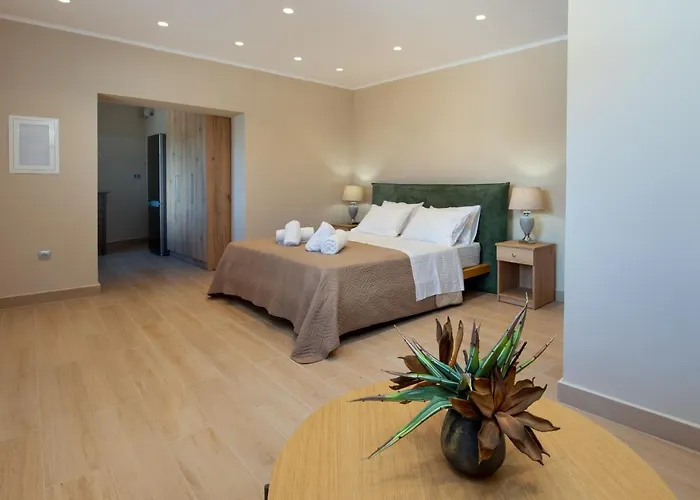 Ozias A Modern,spacious, Swimmig Pool Villa. Villa