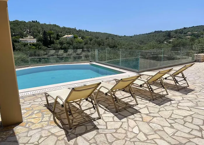 Ozias A Modern,spacious, Swimmig Pool Villa. Villa